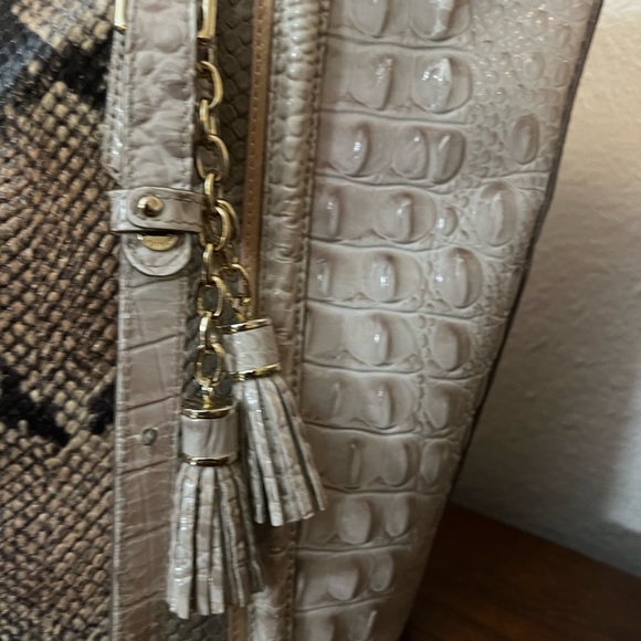 Brahmin Authentic Melbourne  Tote Bag - Picture 12 of 12